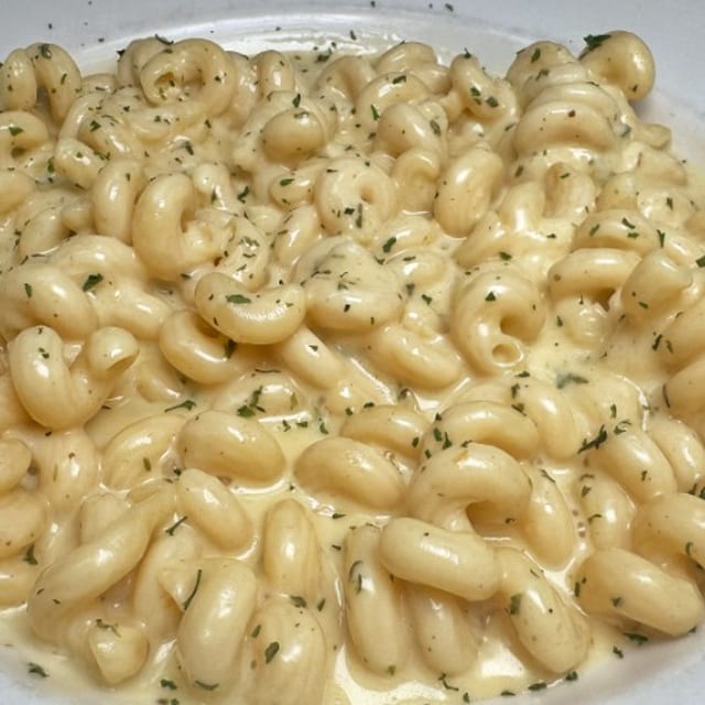 Cavatappi Mac N Cheese Your Way.